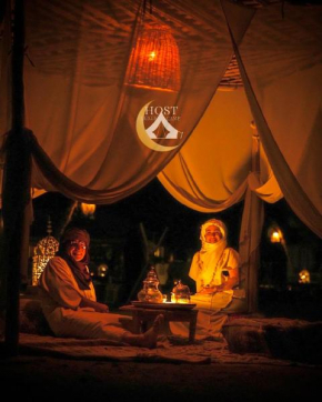 Host Luxury Camp